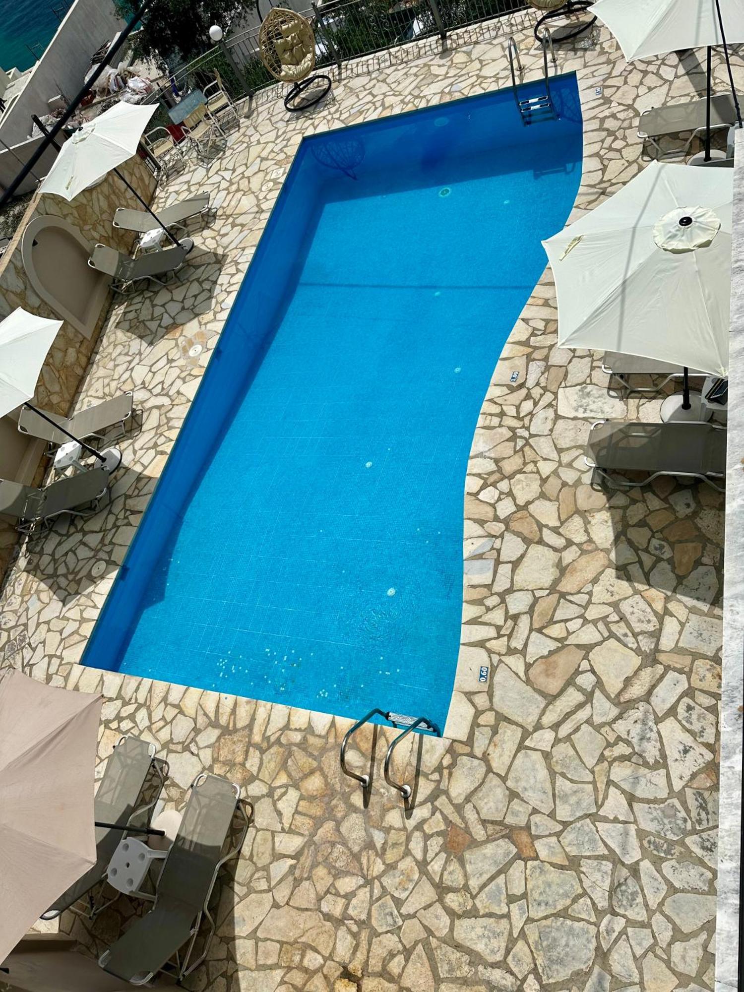 Vladimiros Apartments Barbati Exterior foto