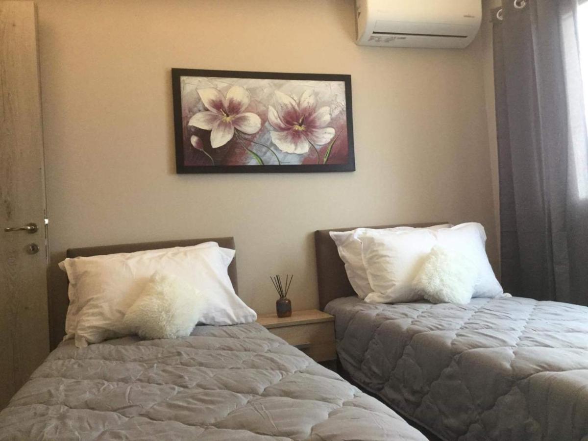 Vladimiros Apartments Barbati Exterior foto